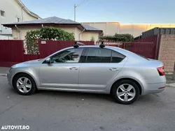 Argint Utilizat 2017 Skoda Octavia Style Hatchback | 17.000 EUR (Scump)