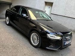 Culoarenegru Utilizat 2012 Audi A4 Ambiente Break | 10.100 EUR (Scump)