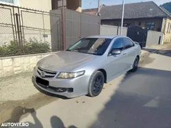 Gri Utilizat 2007 Honda Accord Comfort Hatchback | 2.600 EUR
