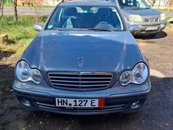 Mercedes 220