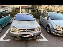 Utilizat 2003 Opel Vectra Berlinǎ | 5.000 EUR