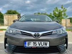 Gri Utilizat 2017 Toyota Corolla Berlinǎ | 10.500 EUR