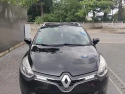 Negru Utilizat 2016 Renault Clio GrandTour Bose Edition Break | 7.790 EUR (Preț OK)
