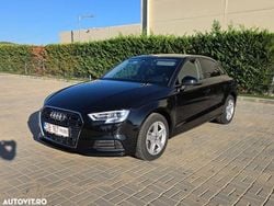 Culoarenegru Utilizat 2018 Audi A3 Sport Berlinǎ | 13.300 EUR (Super Preț)