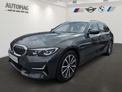 Utilizat 2022 BMW 330e Luxury Line Break | 32.384 EUR (Preț OK)