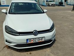 Culoarealb Utilizat 2019 VW Golf VII Hatchback | 14.300 EUR (Preț OK)