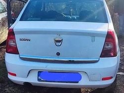Utilizat 2012 Dacia Logan Berlinǎ | 2.200 EUR (Preț OK)