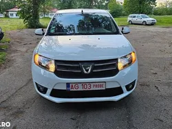 Alb Utilizat 2016 Dacia Sandero Ambiance Hatchback | 3.900 EUR (Preț bun)