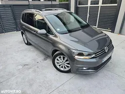 Gri Utilizat 2016 VW Touran Comfortline Monovolum | 9.499 EUR (Preț bun)