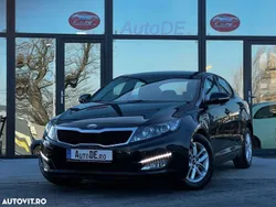 Negru Utilizat 2013 Kia Optima Attract Berlinǎ | 8.990 EUR