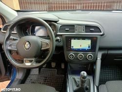 Culoarealbastru Utilizat 2020 Renault Kadjar Zen SUV | 14.200 EUR (Preț OK)