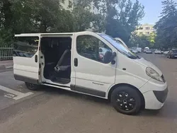 Alb Utilizat 2011 Opel Vivaro Van | 7.800 EUR (Puțin scump)