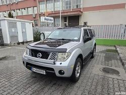 Gri Utilizat 2007 Nissan Pathfinder SUV | 5.000 EUR (Super Preț)