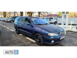 Albastru Utilizat 2001 Renault Mégane GrandTour Break | 699 EUR