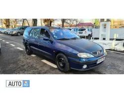 Albastru Utilizat 2001 Renault Mégane GrandTour Break | 699 EUR