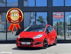 Rosu Utilizat 2015 Ford Fiesta Hatchback | 7.990 EUR
