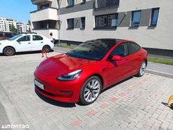 Culoarerosu Utilizat 2019 Tesla Model 3 Standard Range Plus Berlinǎ | 17.600 EUR (Preț OK)