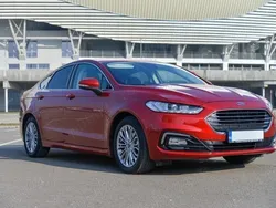 Rosu Utilizat 2021 Ford Mondeo Titanium Berlinǎ | 21.500 EUR (Puțin scump)