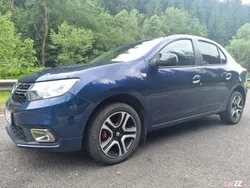 Albastru Utilizat 2019 Dacia Logan Berlinǎ | 8.000 EUR (Preț bun)