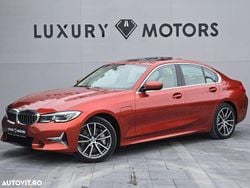 Culoarerosu Utilizat 2020 BMW 330e iPerformance Berlinǎ | 28.990 EUR (Preț bun)