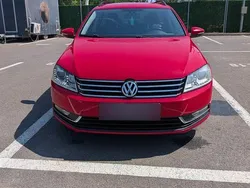 Rosu Utilizat 2014 VW Passat Highline Break | 6.300 EUR (Preț bun)