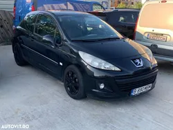 Negru Utilizat 2011 Peugeot 207 Active Coupe | 2.650 EUR