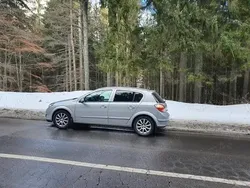 Utilizat 2005 Opel Astra Hatchback | 1.500 EUR (Preț bun)