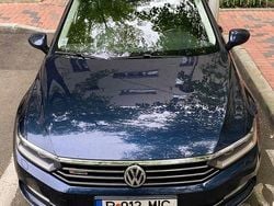 Culoarealbastru Utilizat 2016 VW Passat Highline Break | 12.900 EUR (Super Preț)