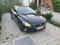 Negru Utilizat 2015 Volvo V40 R-Design Break | 8.700 EUR (Preț OK)