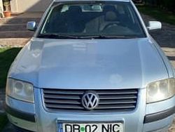 Utilizat 2004 VW Passat Berlinǎ | 1.300 EUR (Preț bun)