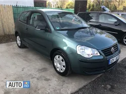 Verde Utilizat 2006 VW Polo Hatchback | 2.199 EUR (Preț OK)