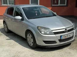 Utilizat 2005 Opel Astra Hatchback | 2.100 EUR (Puțin scump)
