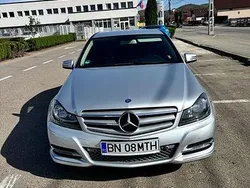 Gri Utilizat 2013 Mercedes C180 Avantgarde Berlinǎ | 10.900 EUR (Preț bun)