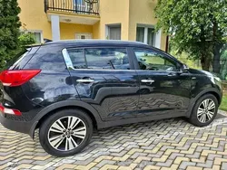 Negru Utilizat 2014 Kia Sportage SUV | 11.500 EUR (Preț bun)
