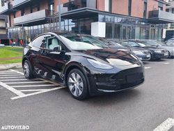 Culoarenegru Utilizat 2021 Tesla Model Y SUV | 29.900 EUR (Preț bun)
