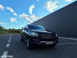 Culoarealbastru Utilizat 2012 Mercedes ML350 SUV | 12.800 EUR (Super Preț)