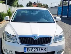 Alb Utilizat 2012 Skoda Octavia Classic Hatchback | 4.500 EUR (Preț bun)