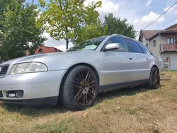 Utilizat 2000 Audi A4 Sport Break | 3.900 EUR