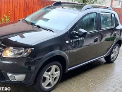 Negru Utilizat 2013 Dacia Sandero Prestige Hatchback | 5.490 EUR (Preț OK)