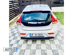 Argintiu Utilizat 2014 Volvo V40 Break | 8.100 EUR