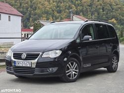 Culoarenegru Utilizat 2008 VW Touran Conceptline Monovolum | 2.950 EUR (Preț bun)