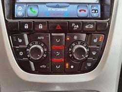 Verde Utilizat 2011 Opel Astra Hatchback | 4.000 EUR (Preț OK)