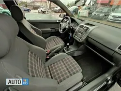 VW Polo