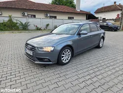 Gri Utilizat 2012 Audi A4 Attraction Berlinǎ | 6.990 EUR (Preț bun)