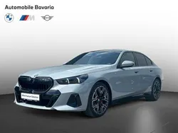 Gri brooklyn metalizat m metalizat Utilizat 2024 BMW 520 Comfort Edition Berlinǎ | 59.595 EUR (Scump)