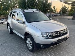 Culoaregri Utilizat 2014 Dacia Duster Lauréate SUV | 9.180 EUR (Preț OK)