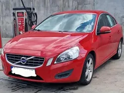 Utilizat 2011 Volvo V60 Break | 6.500 EUR (Puțin scump)