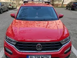 Rosu Utilizat 2018 VW T-Roc Design SUV | 14.500 EUR (Preț bun)