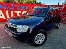 Albastru Utilizat 2012 Dacia Duster Lauréate SUV | 5.900 EUR (Preț OK)