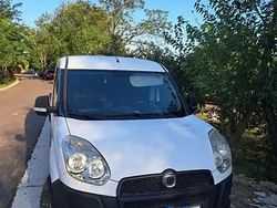 Alb Utilizat 2012 Fiat Doblò Monovolum | 3.800 EUR (Puțin scump)